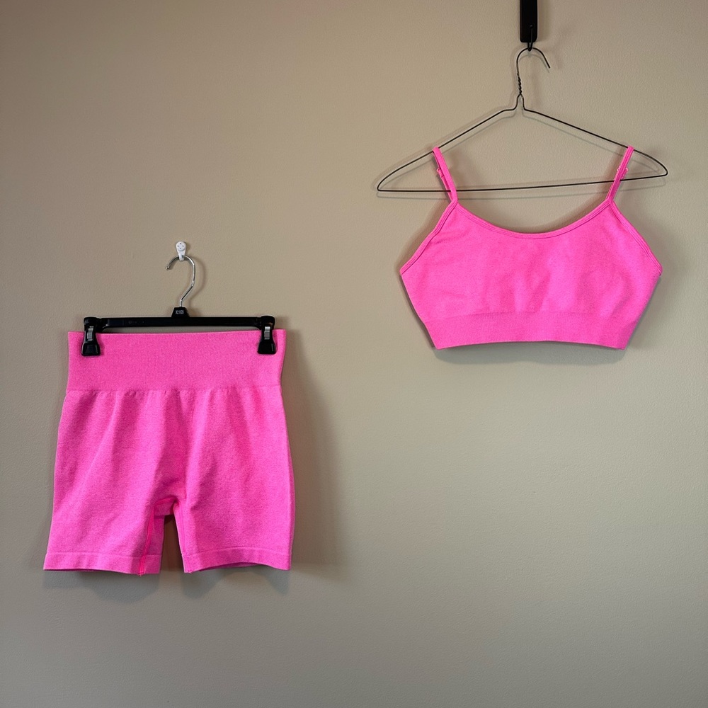Women’s athletic wear bundle
